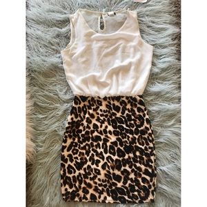 Leopard print pencil dress 👗